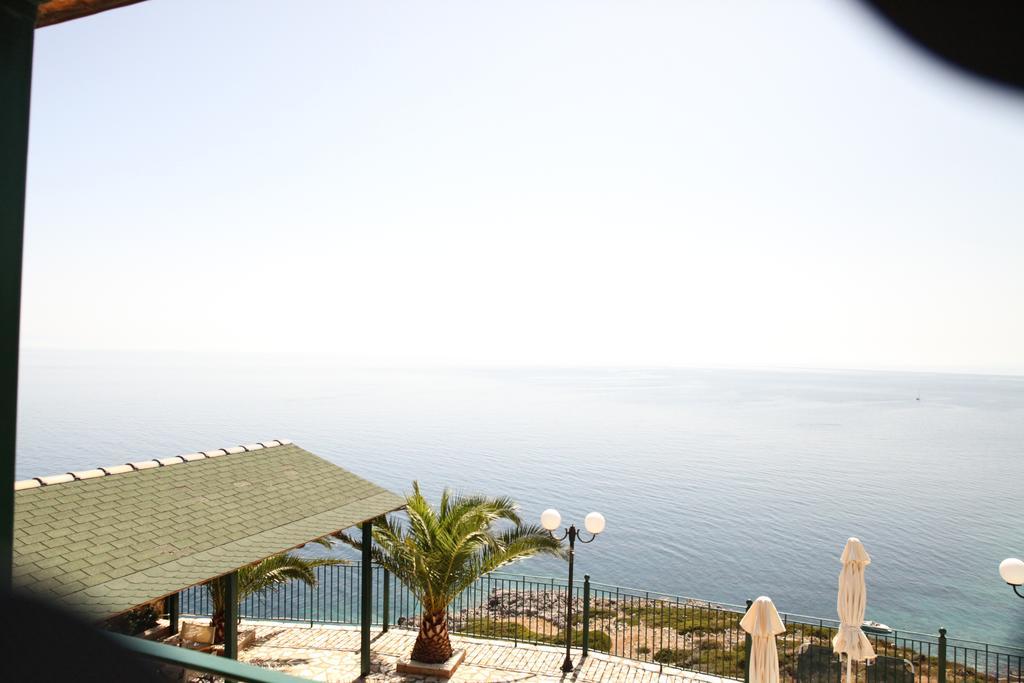 Agnantio Eleios-Pronnoi Exterior foto