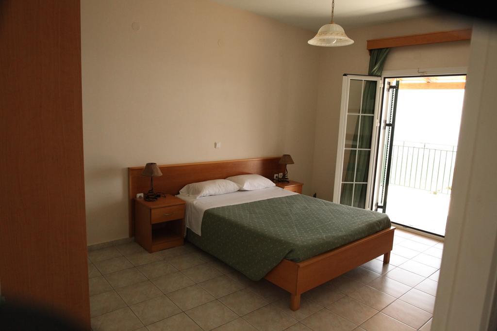 Agnantio Eleios-Pronnoi Exterior foto